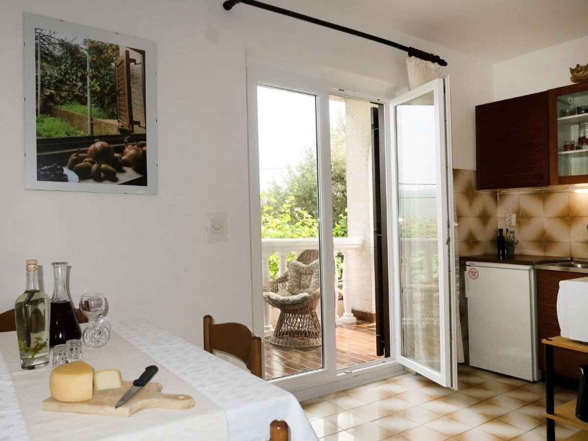 Apartment Meri - Krk211 By Interhome Kornic Ngoại thất bức ảnh
